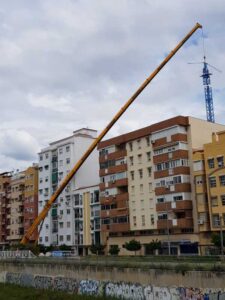 Grua movil montaje grua torre
